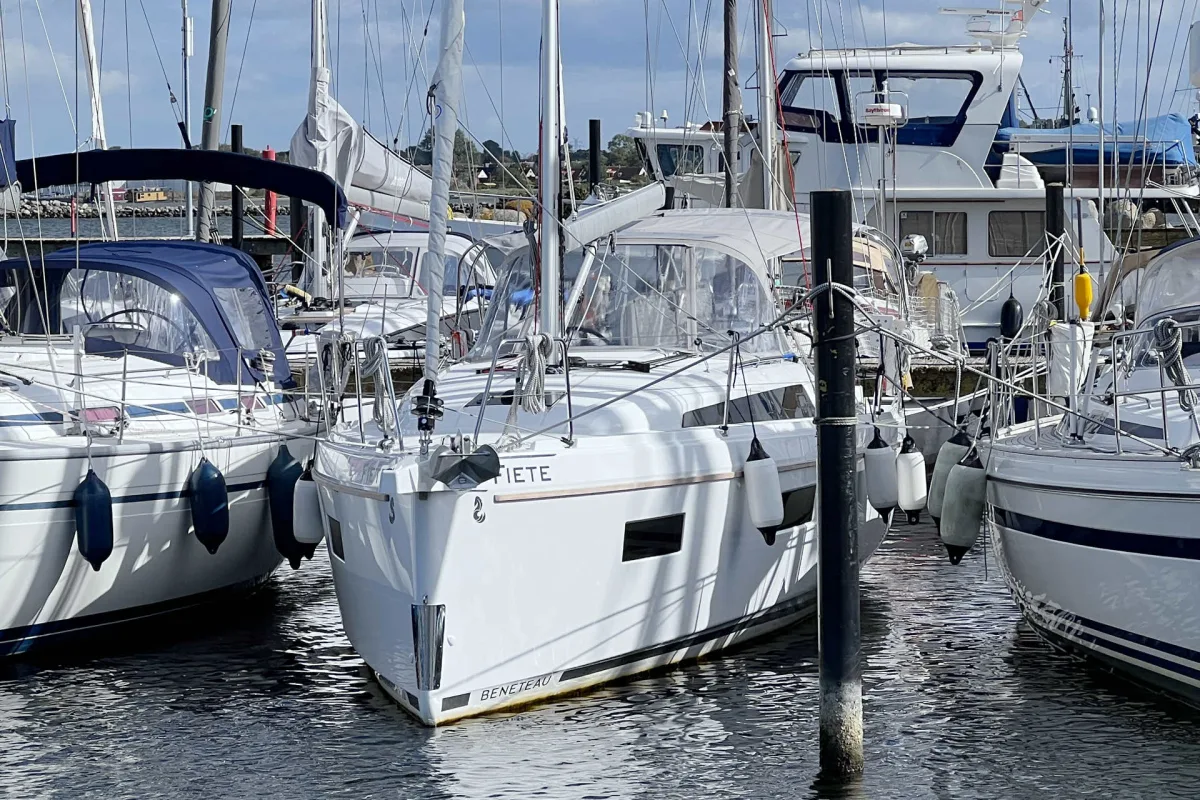 Oceanis 34.1 „Fiete“