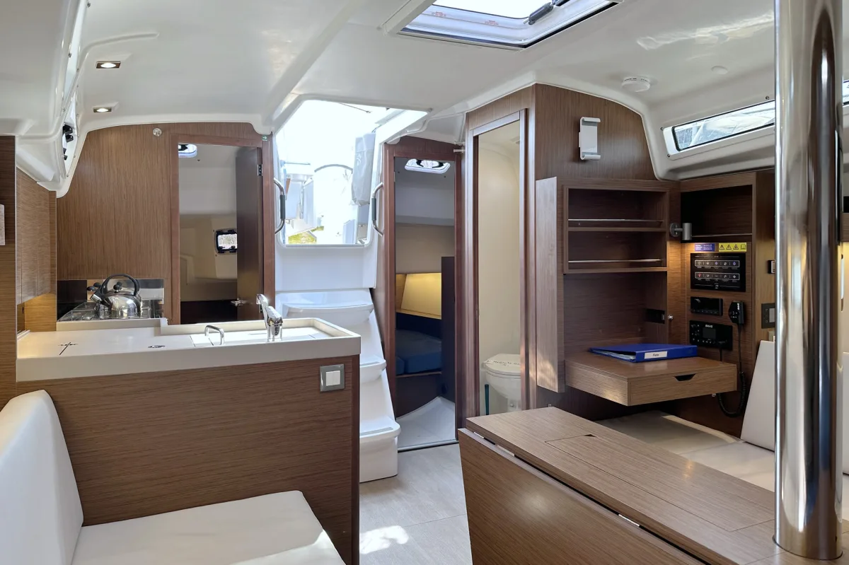 Oceanis 34.1 „Fiete“
