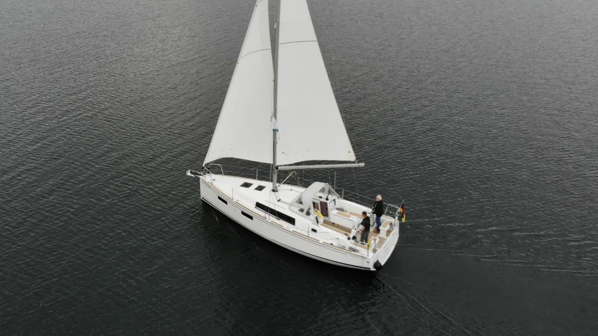 Oceanis 35.1.2 "Thalea"
