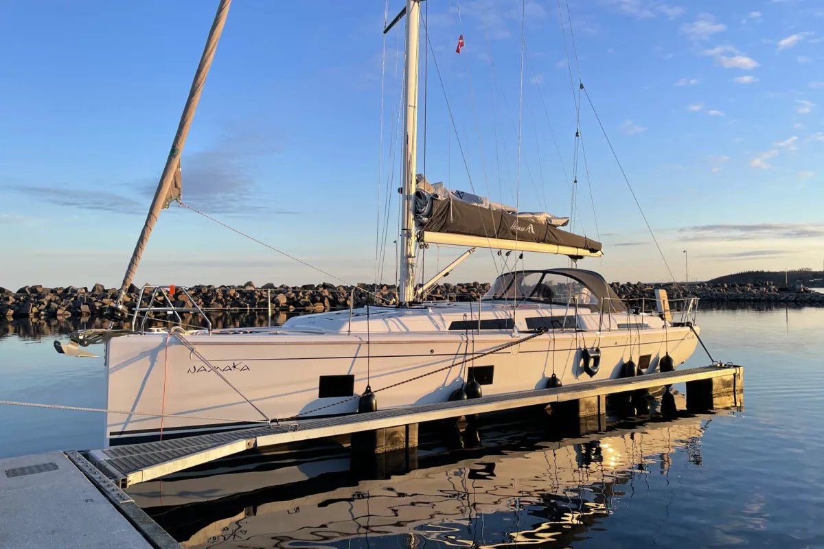 Hanse 418 "Namaka"