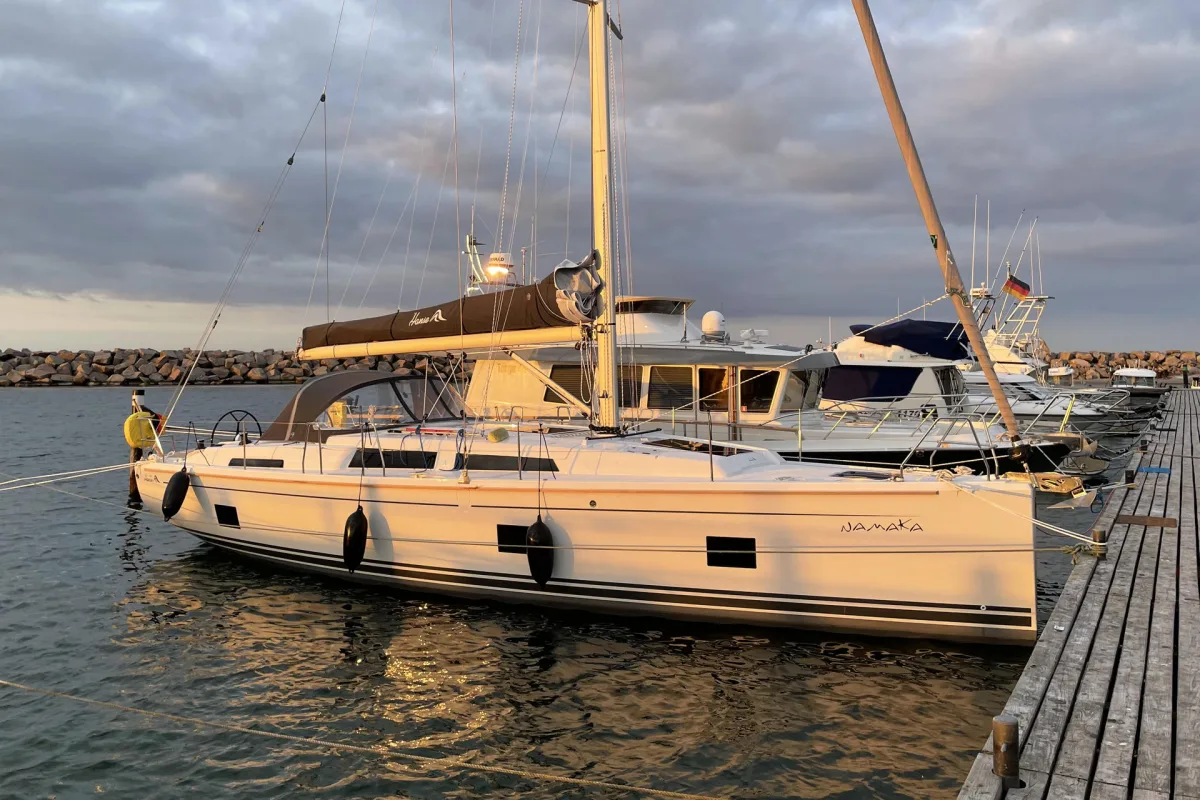 Hanse 418 "Namaka"