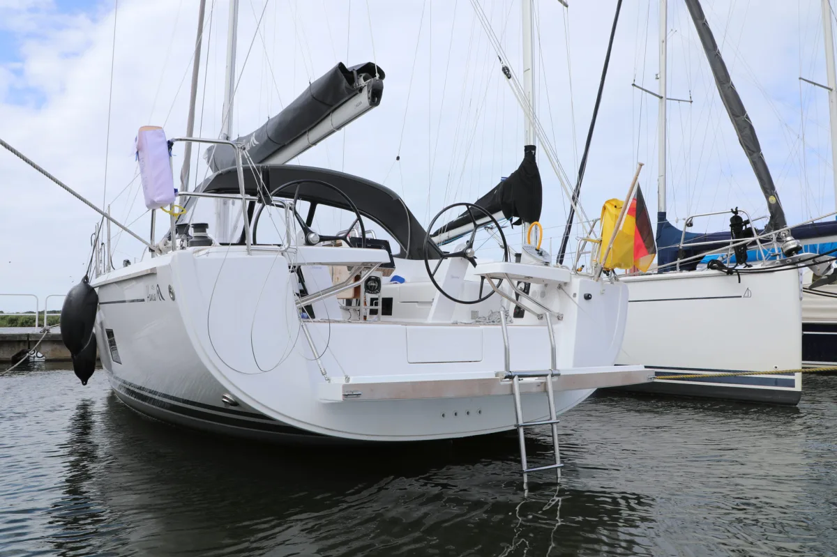 Hanse 418 "Namaka"
