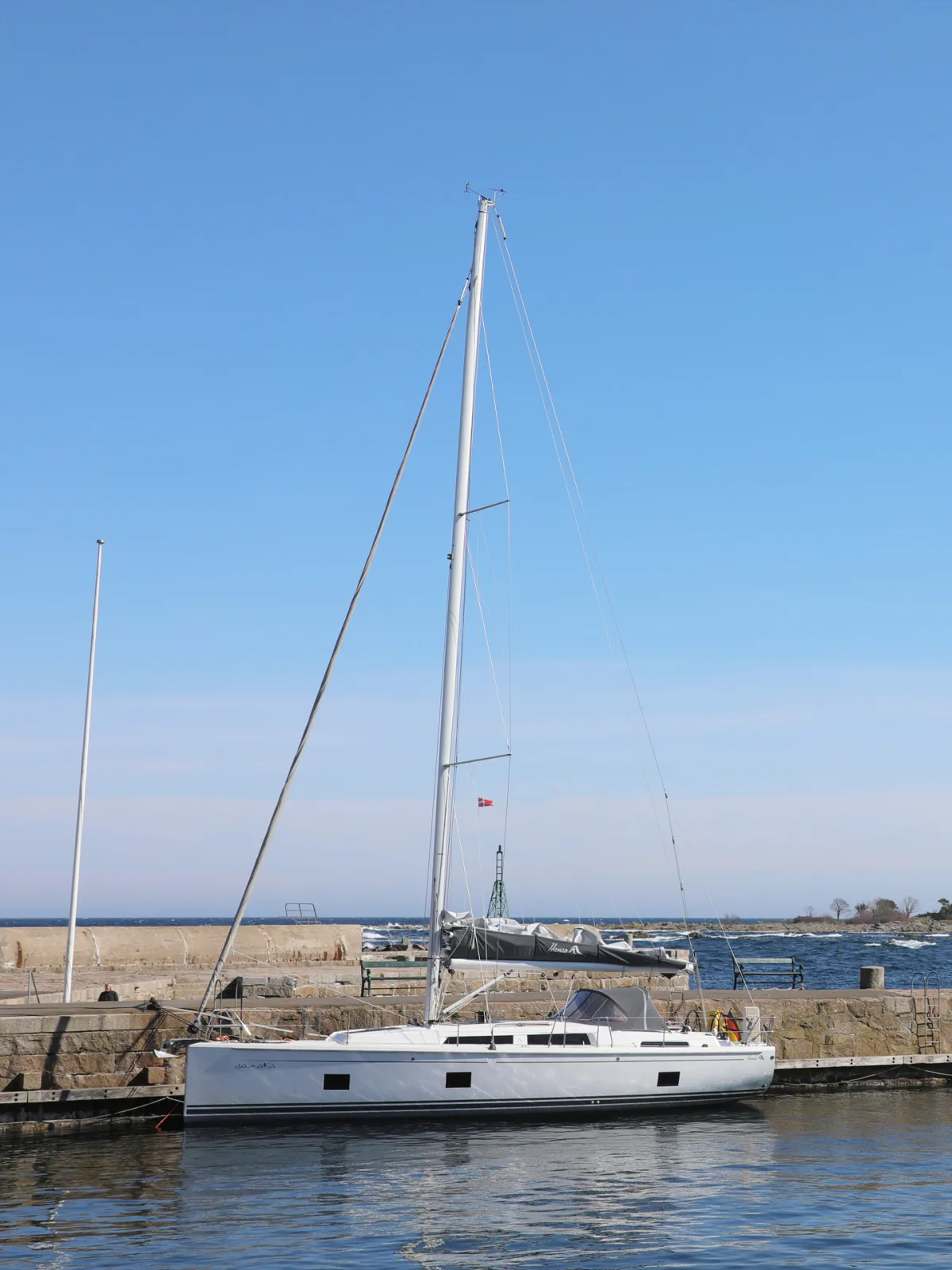 Hanse 418 "Namaka"