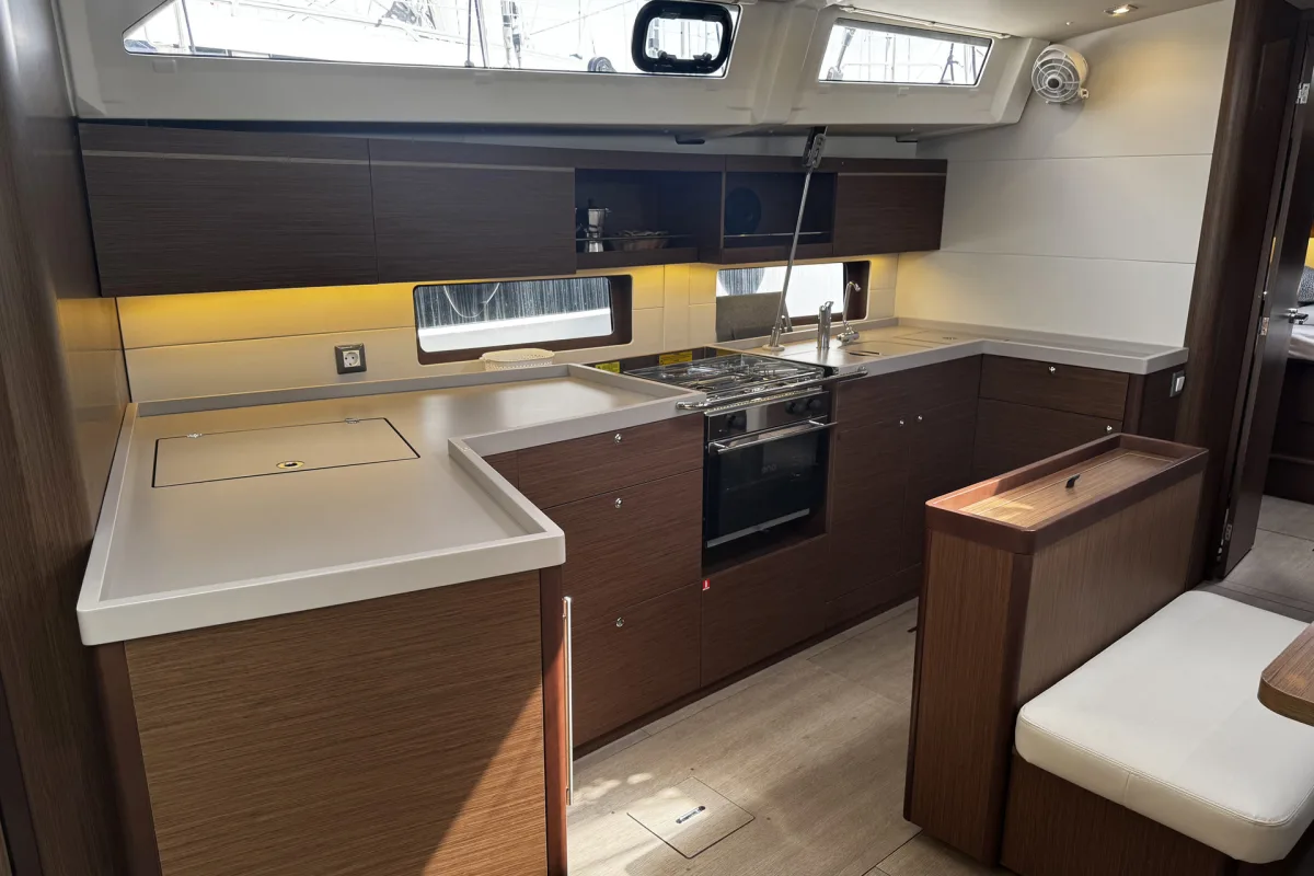 Oceanis 46.1 "Artemis"