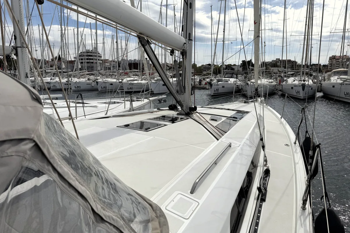 Oceanis 46.1 "Artemis"