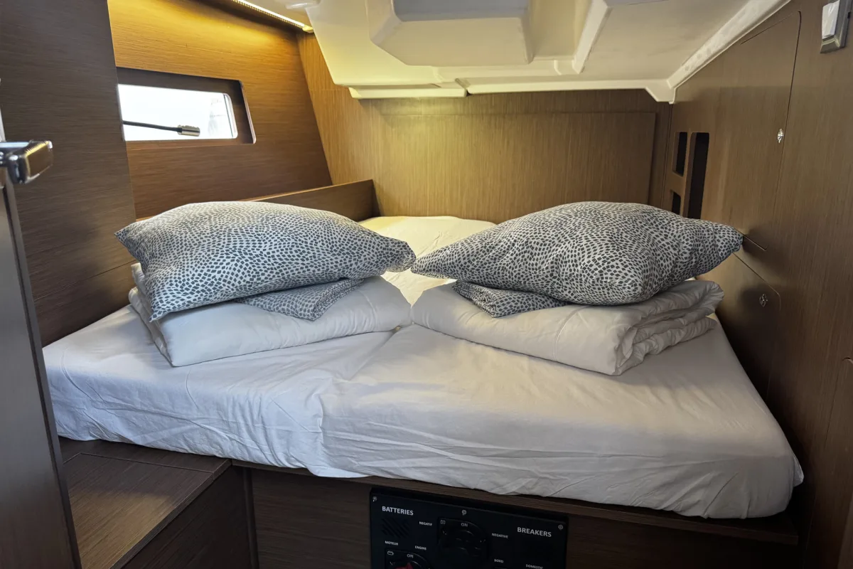 Oceanis 46.1 "Artemis"