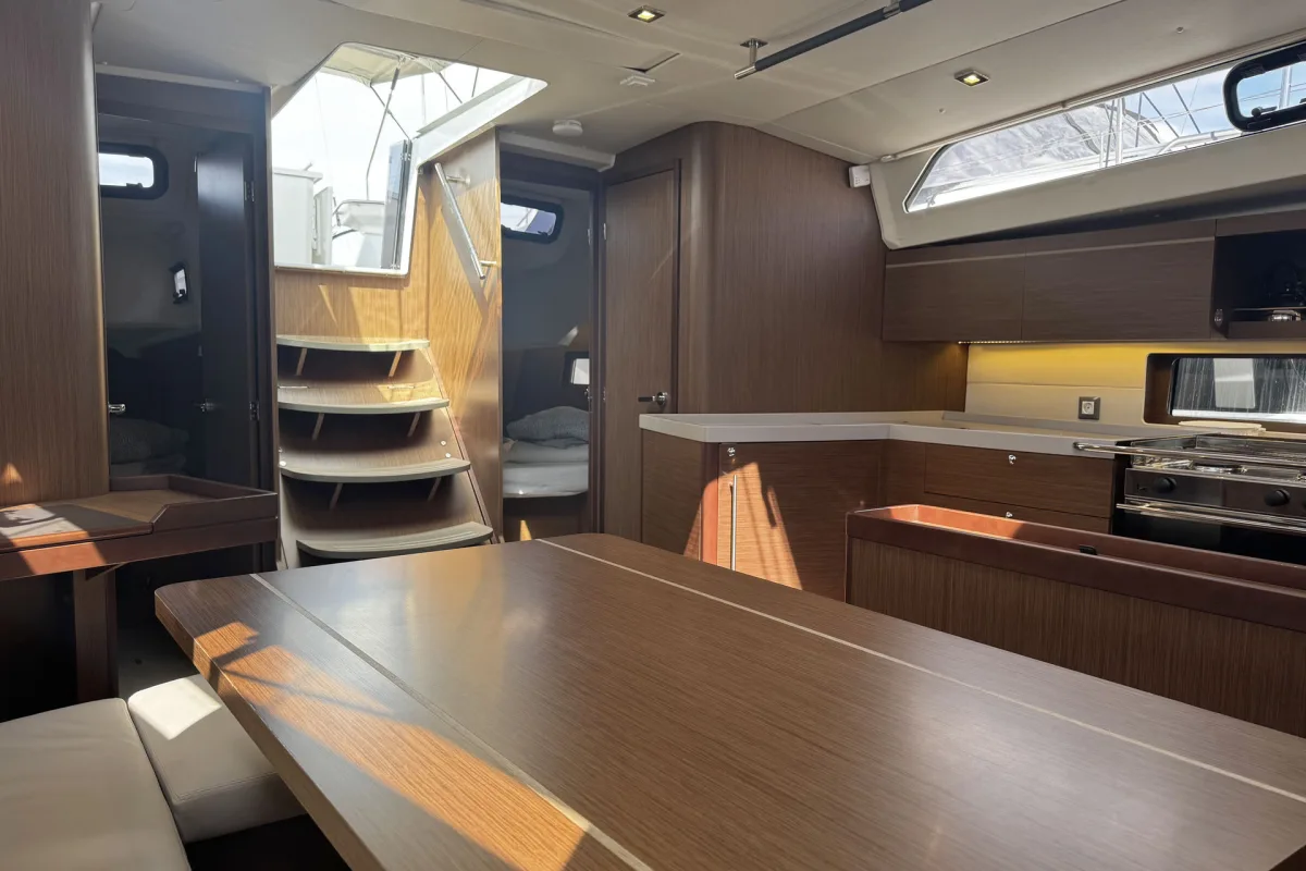 Oceanis 46.1 "Artemis"