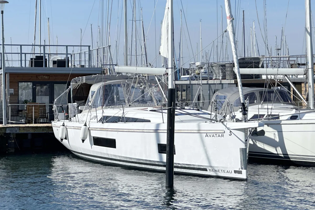 Oceanis 46.1 "Avatar"