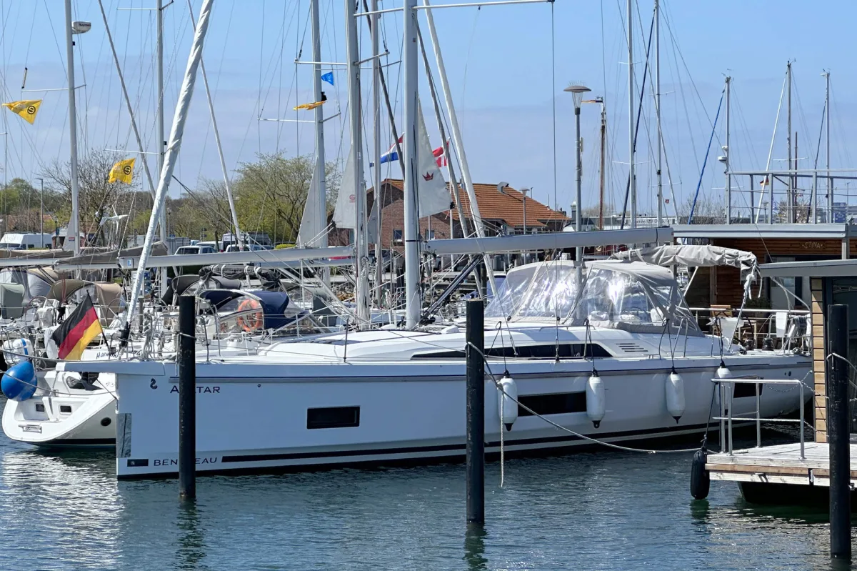 Oceanis 46.1 "Avatar"