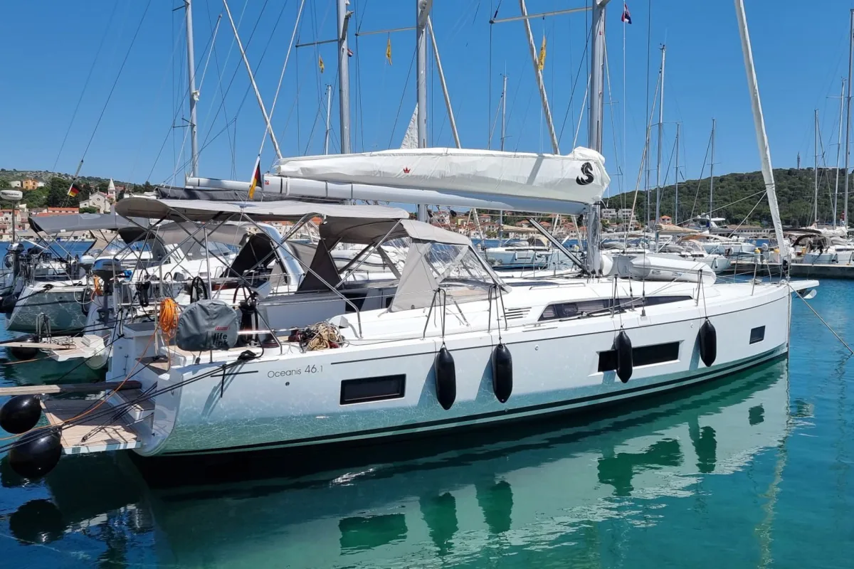 Oceanis 46.1 "Noah"