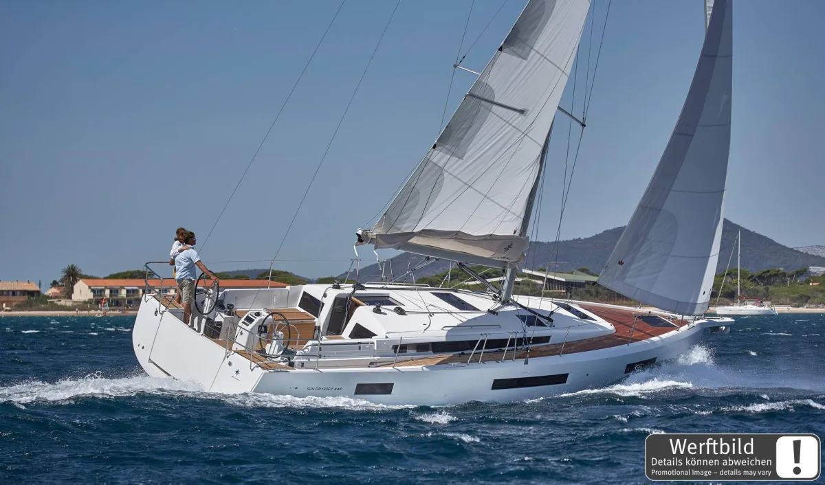 Sun Odyssey 440 "Kiwi"