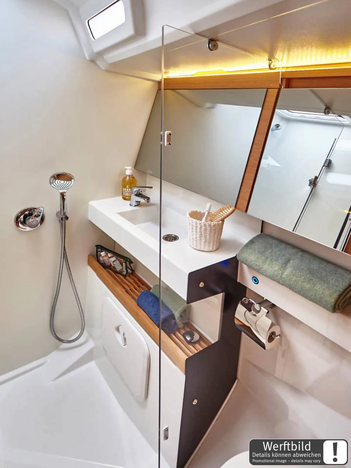 Sun Odyssey 440 "Kiwi"