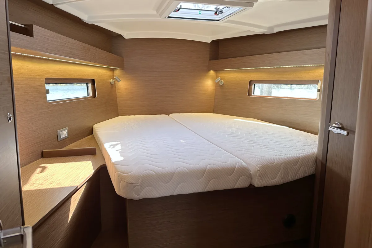 Oceanis 40.1 "Hatha"