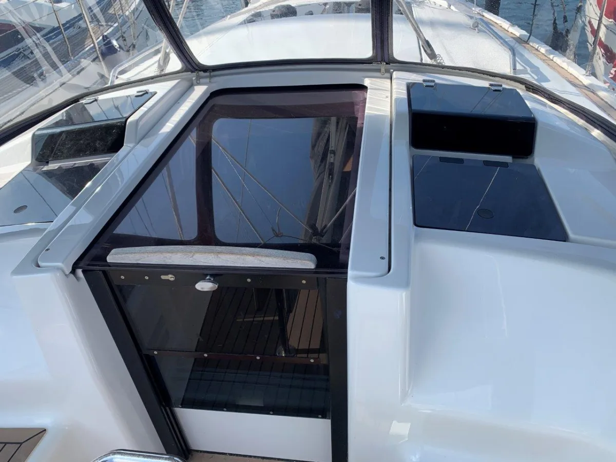 Hanse 348