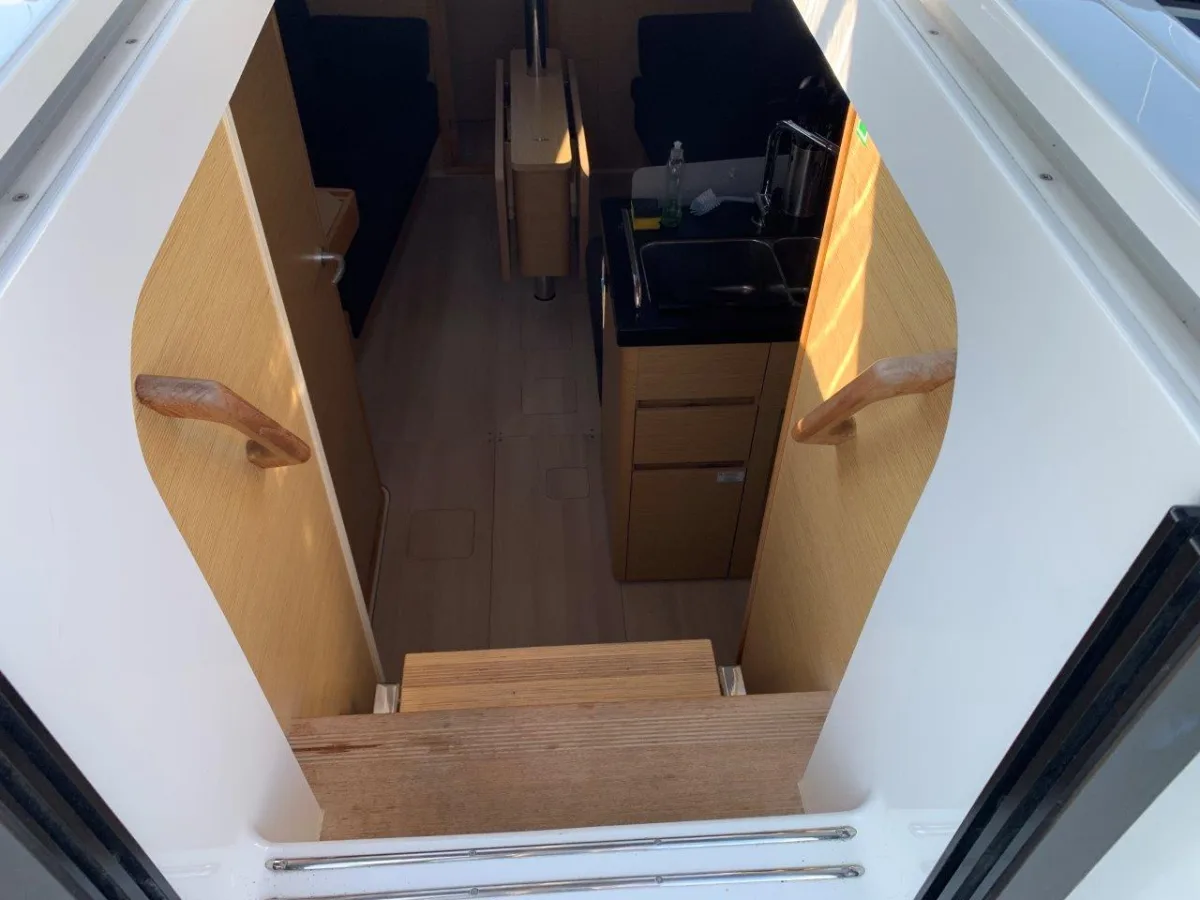 Hanse 348