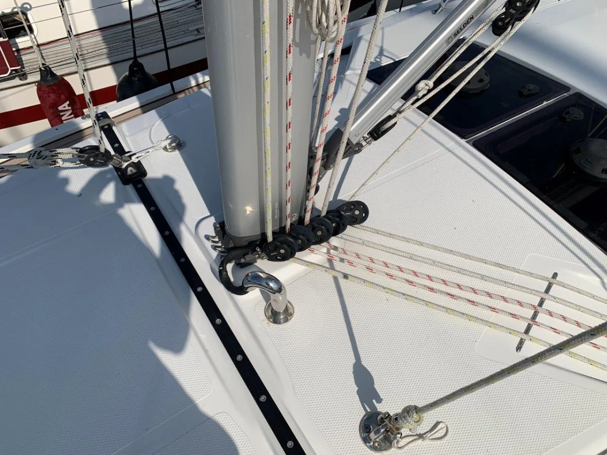 Hanse 348