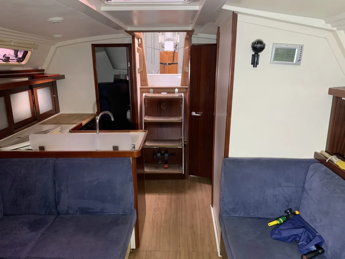 Hanse 375
