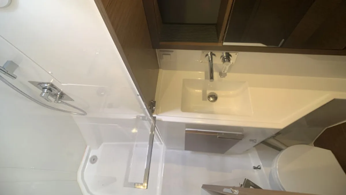 Lagoon 40