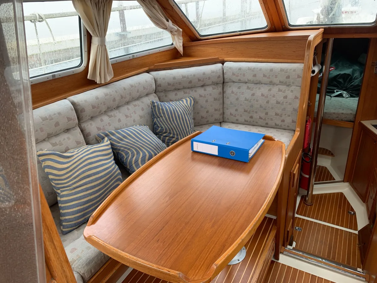 Nauticat 32