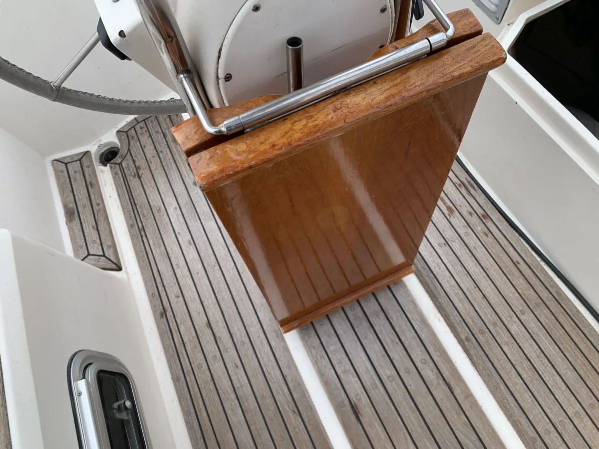 Nauticat 32