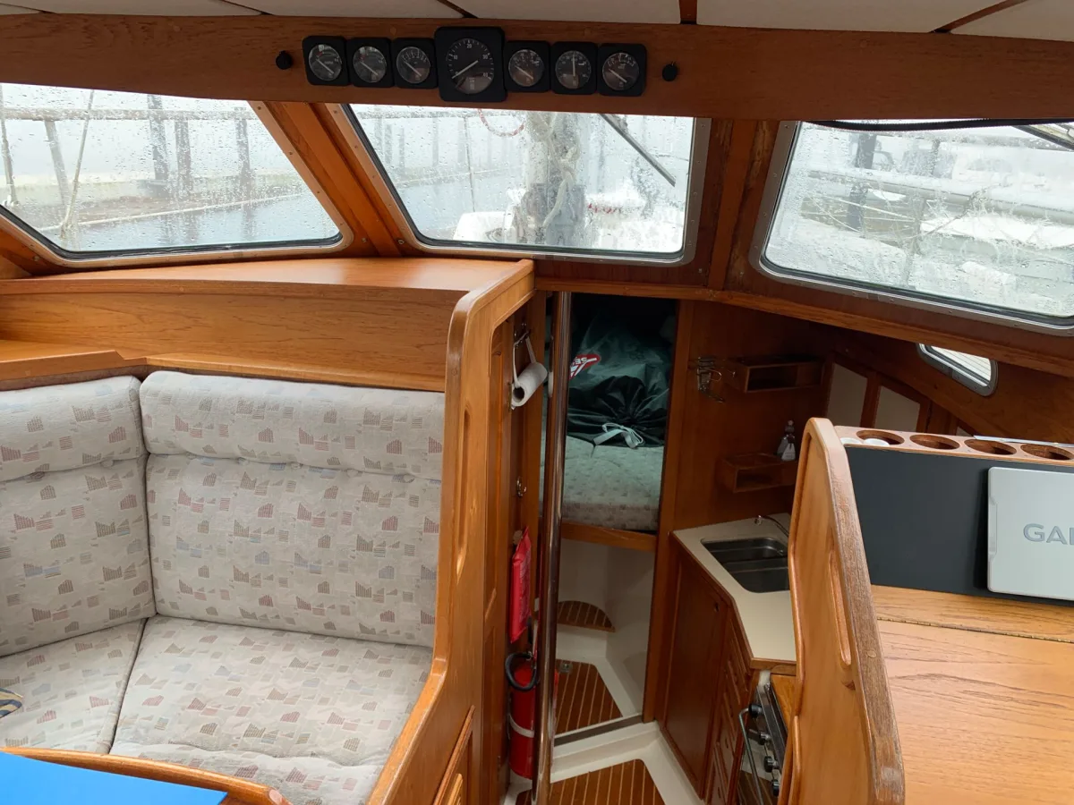 Nauticat 32