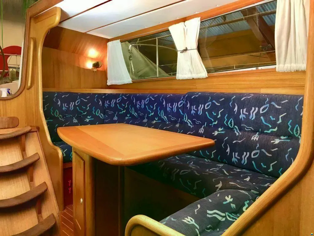 Nordship 35 Decksalon