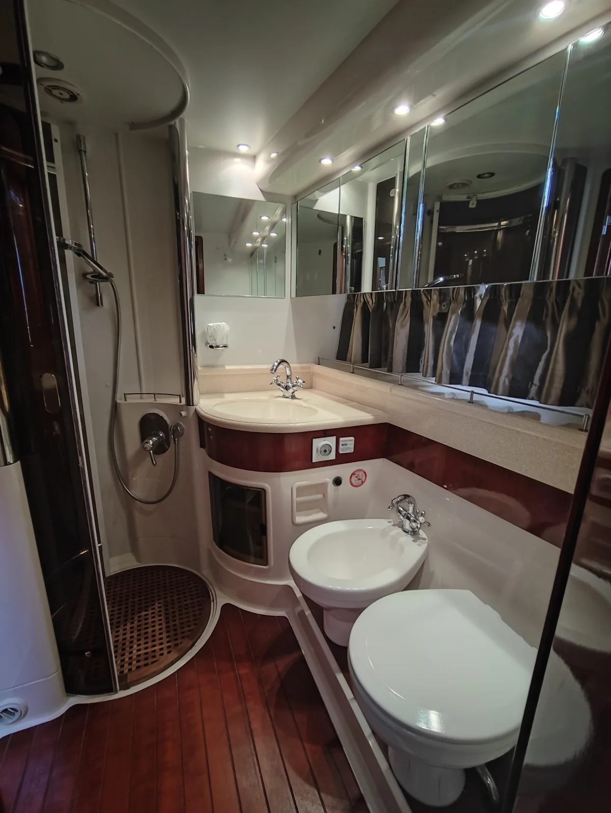 Fairline Squadron 50