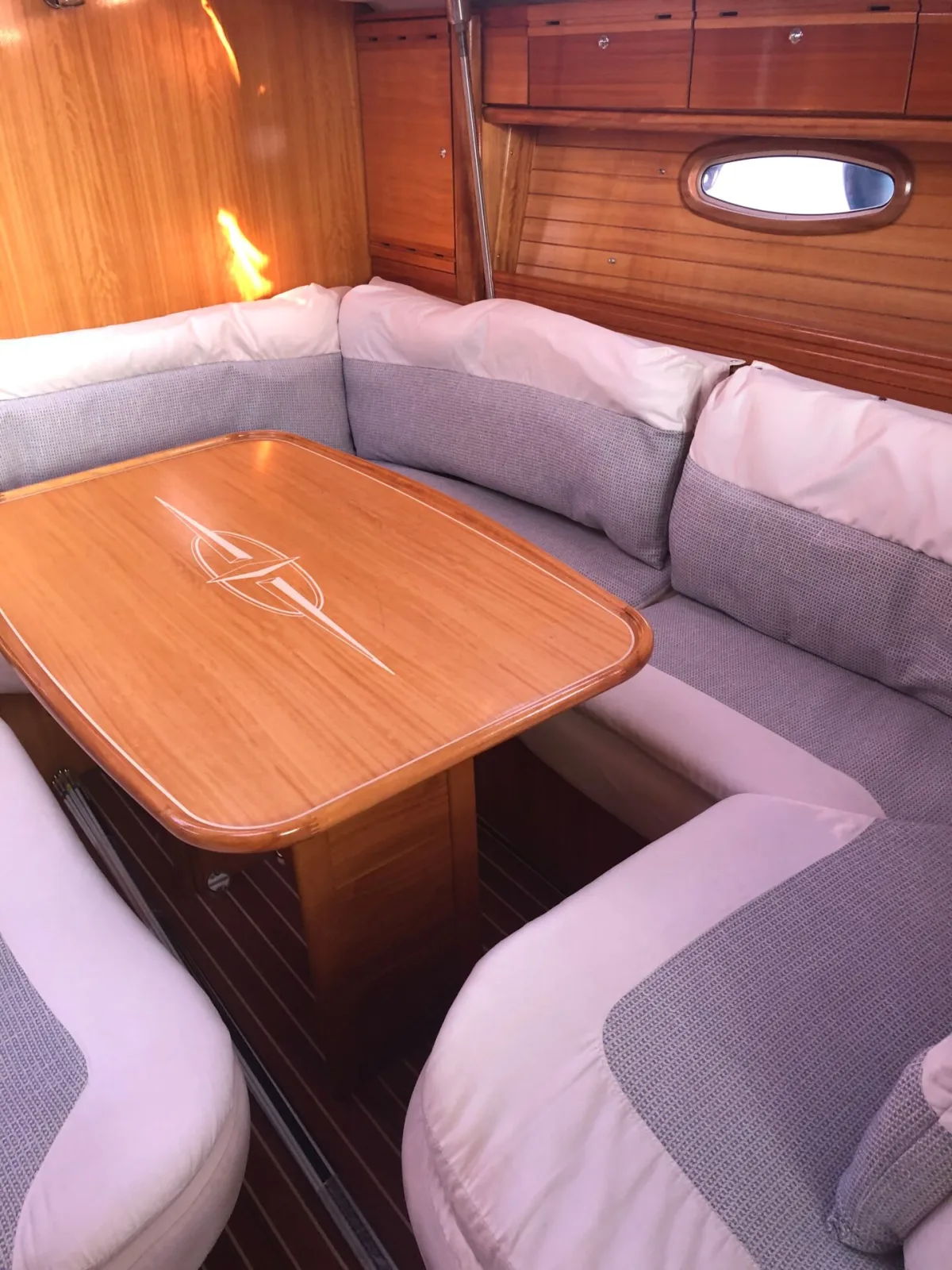 Bavaria 42 Cruiser