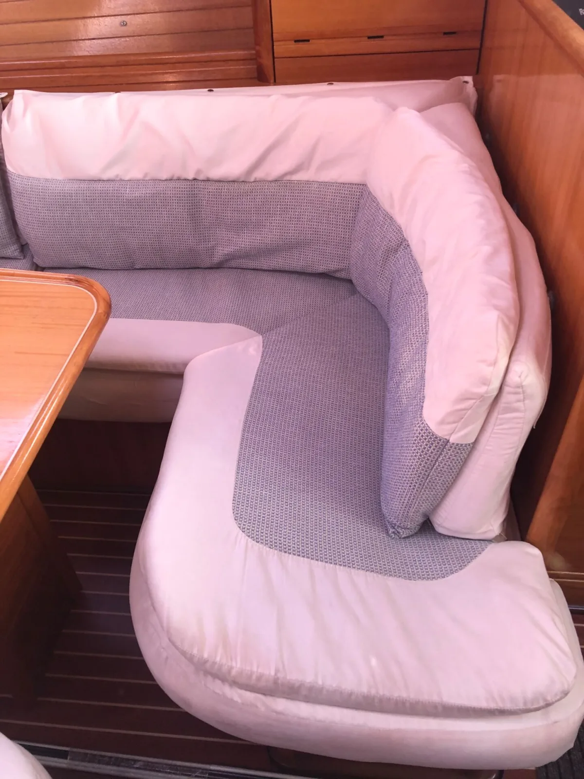 Bavaria 42 Cruiser