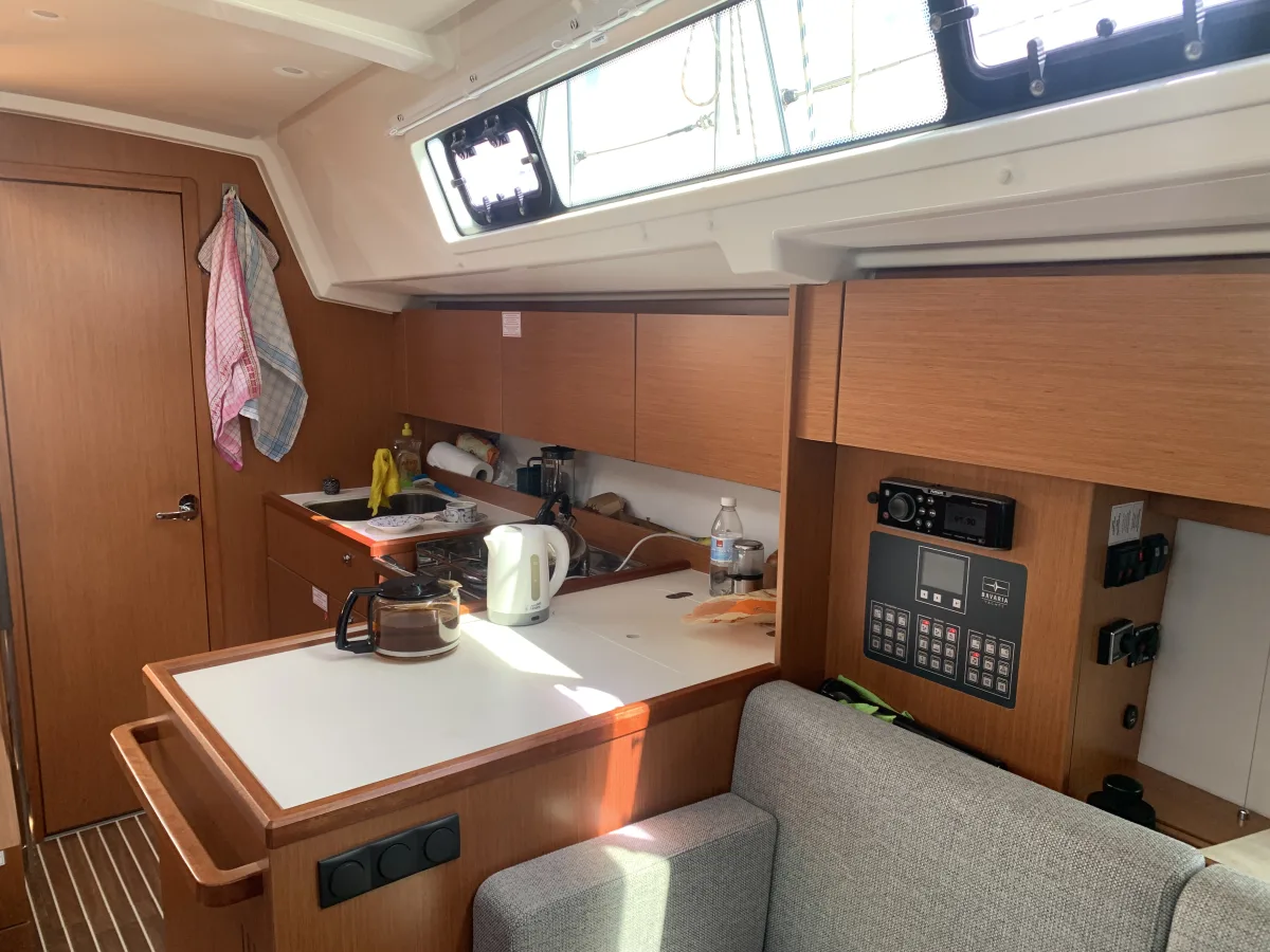 Bavaria C 38