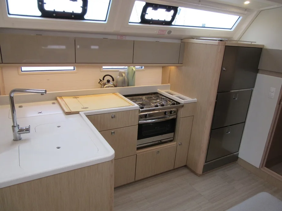 Bavaria Voyager 45