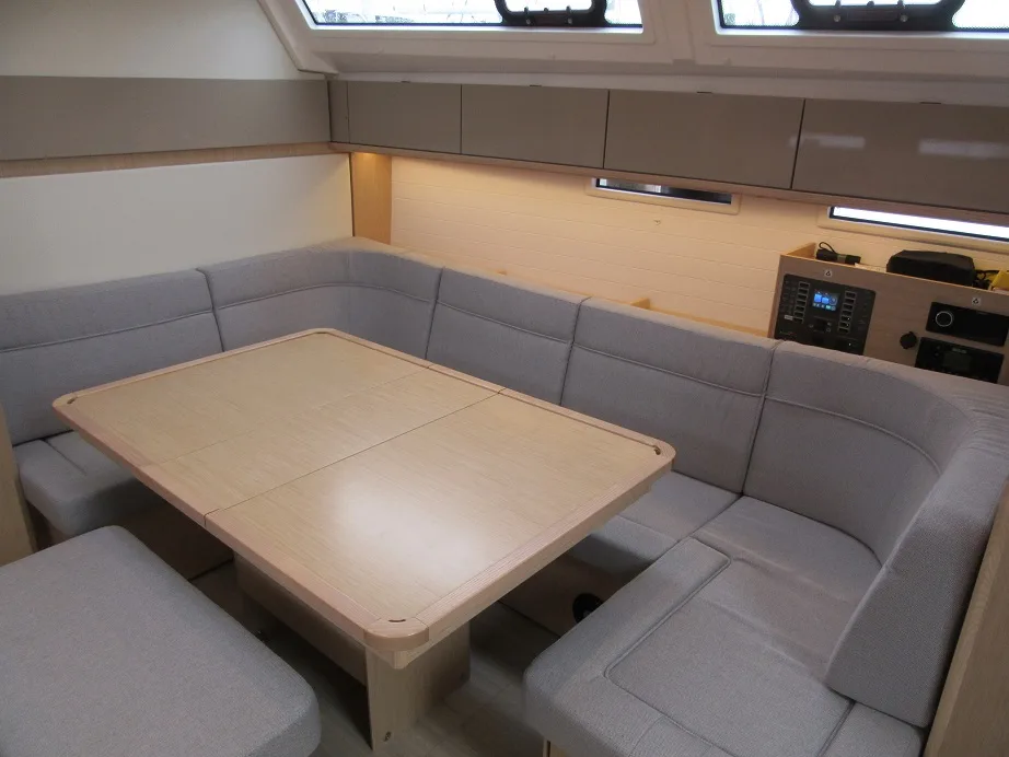 Bavaria Voyager 45