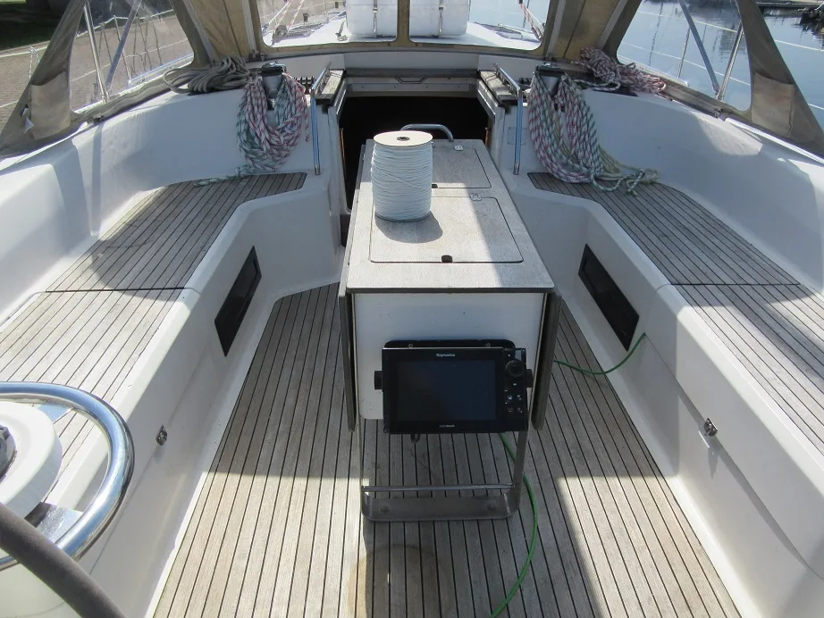 Bavaria Cruiser 55