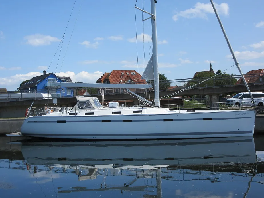 Bavaria Cruiser 55