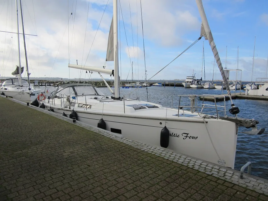 Hanse 458
