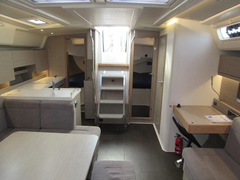 Hanse 458